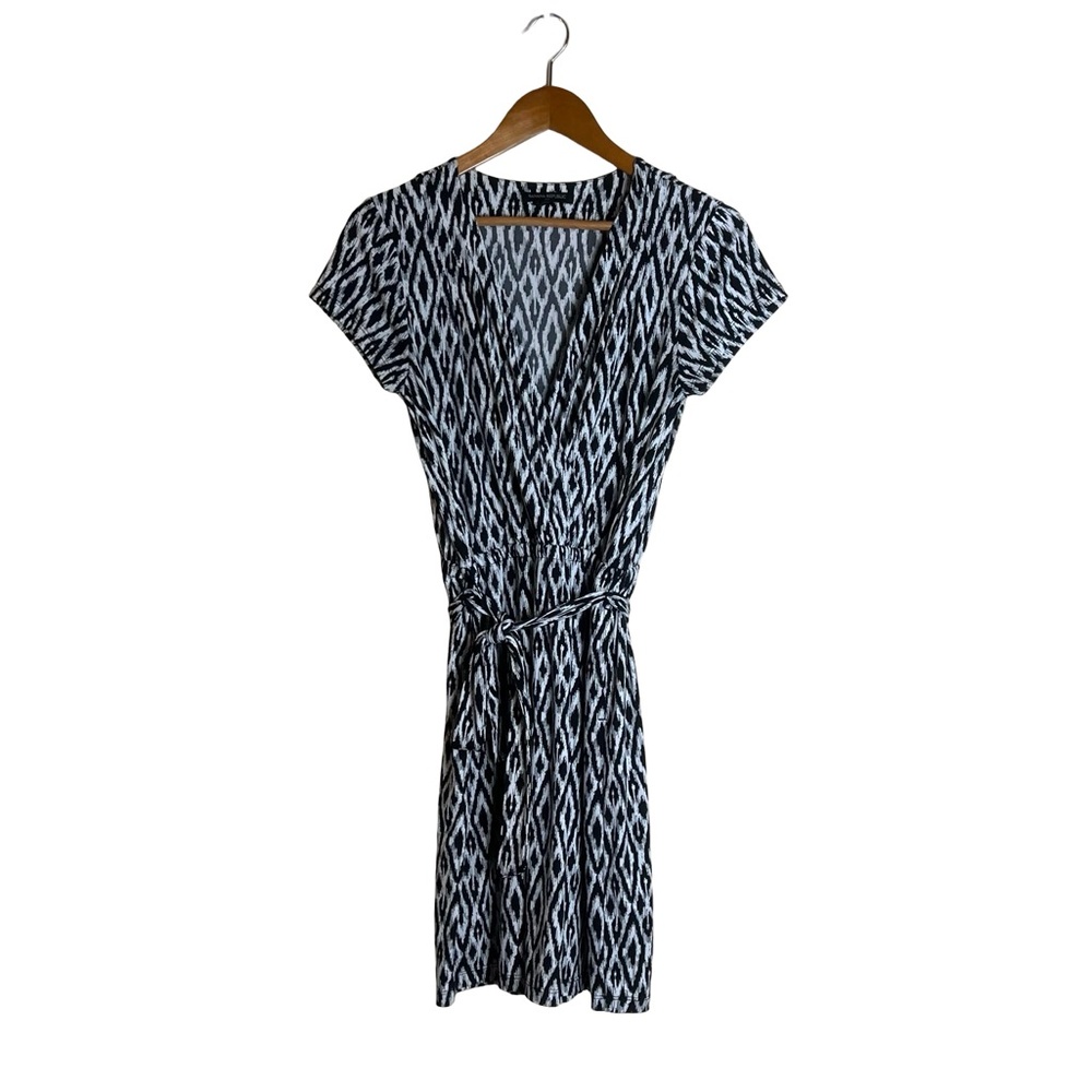 Banana republic black & white‎ patterned dress. Size small